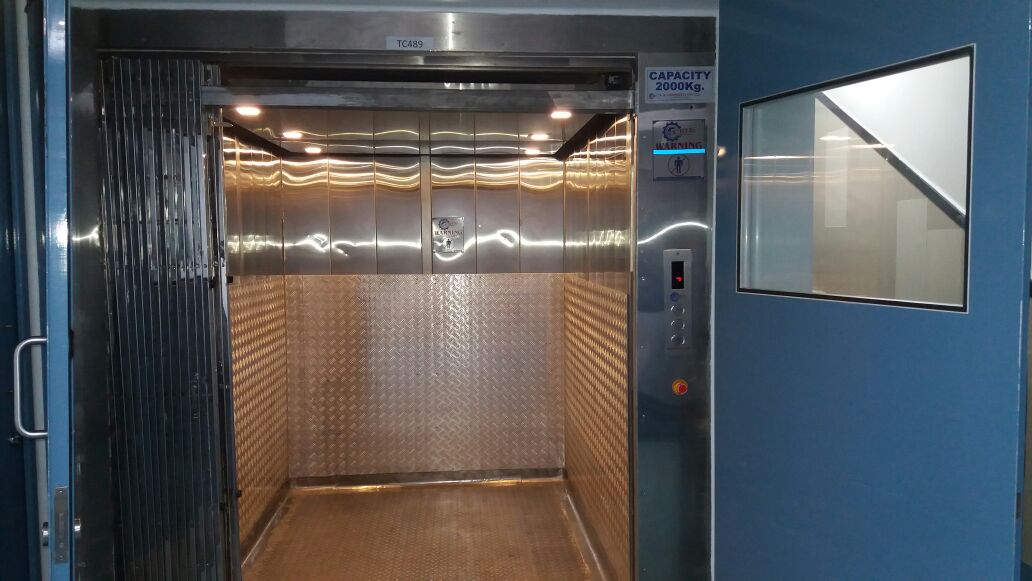 S S 304 System Pharma Industry